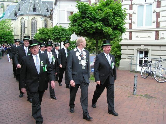 05a_so 32 Kirchg.jpg
